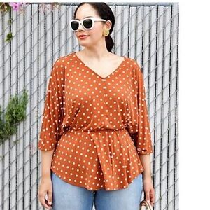 GIRL WITH CURVES V-Neck Knit Top A496921